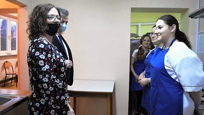 Uczniowie tworzą kulinarne dzieła sztuki