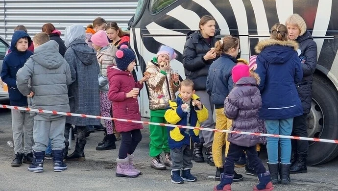 Dzieci z Ukrainy na postoju w Piotrkowie (zdjęcia)