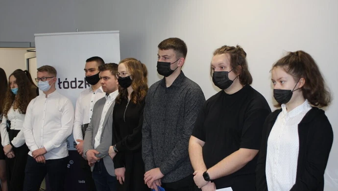 Zawodowcy ze stypendiami