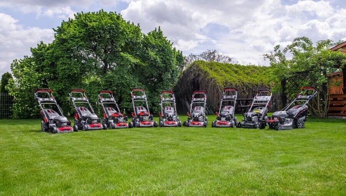 Jaka kosiarka będzie najlepsza dla przydomowego ogrodu?