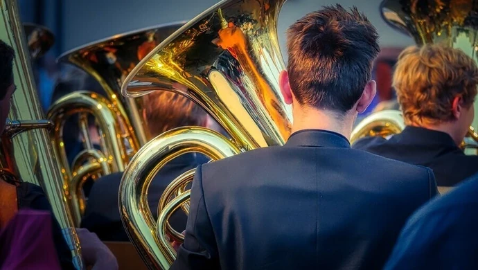 Gminny Ośrodek Kultury i Sportu w Moszczenicy zaprasza dzieci i młodzież do młodzieżowej orkiestry dętej