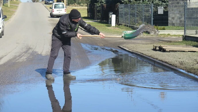 "Jezioro Świerczów" w Piotrkowie
