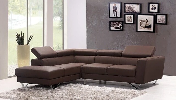 Sofa skórzana czy z materiału? Plusy i minuty.