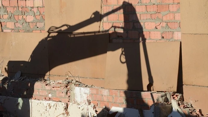 Śmierć w Radomsku. Maszyna przygniotła mężczyznę