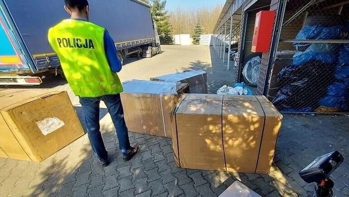 Przejęli ponad tonę suszu i krajanki tytoniowej