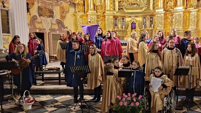 20-lecie Gloria de Dios. Świętowali i pomagali