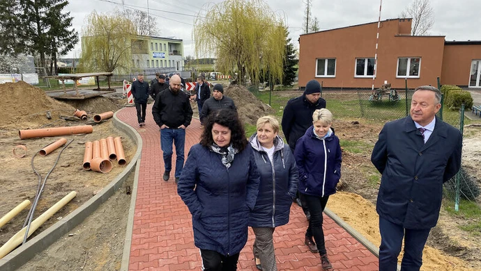 Radni obejrzeli drogi