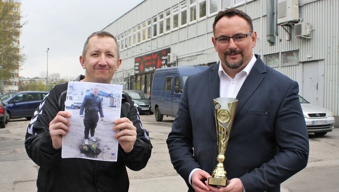 Puchar "Ale dziury" za... sadzonki w drodze