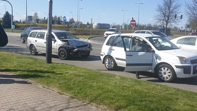 Znów groźnie na "dwupasmówce"