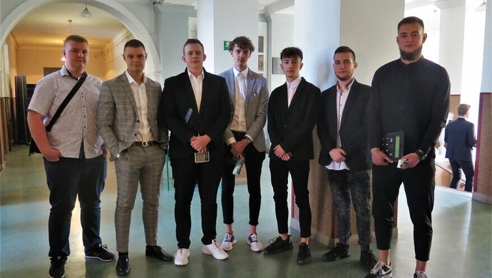 "Jest gorzej niż po polskim"