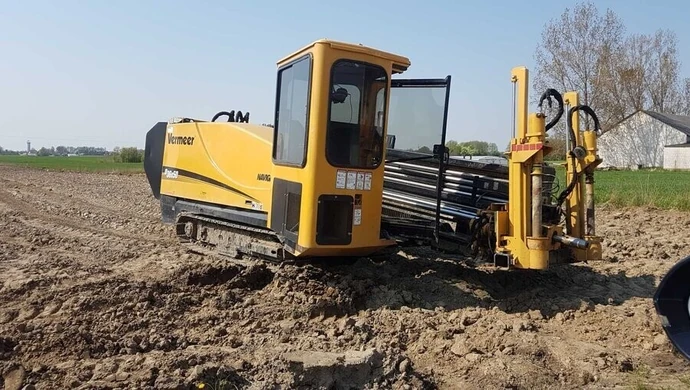 Powstają kilometry kanalizacji