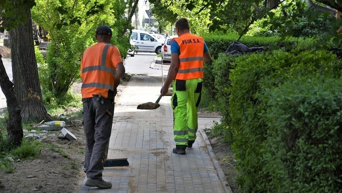 Chodnik przy PUP gotowy