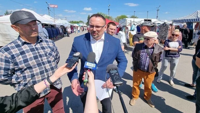 Radny Janik chce równego traktowania wszystkich przedsiębiorców