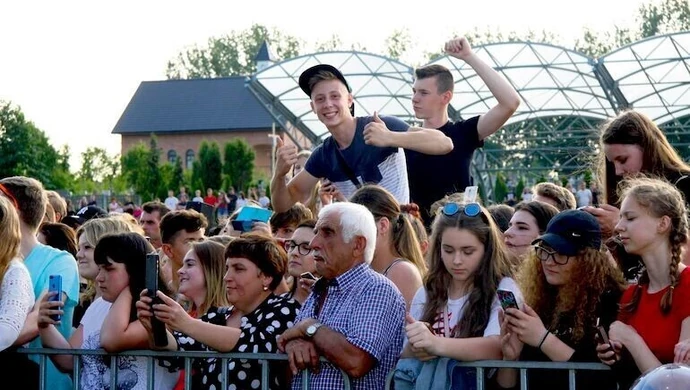 Gwiazdy na scenach w naszym regionie. Będziemy się bawić!