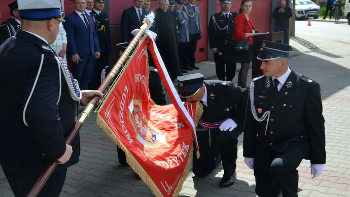 Strażacy z Gorzkowic mają nowy sztandar