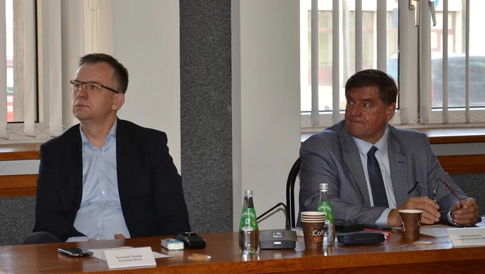 Oświadczenia majątkowe władz Piotrkowa. Ile zarobili prezydenci?