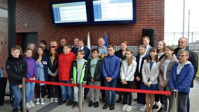 Nowe dworce w gminie Gorzkowice oddane do użytku