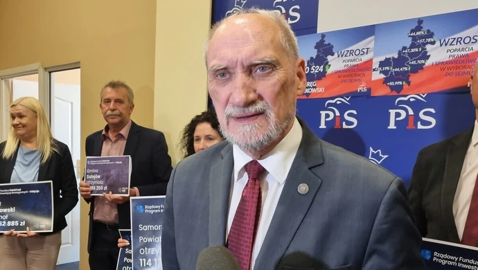 Znamy oświadczenia majątkowe posłów. Ile zarobili?