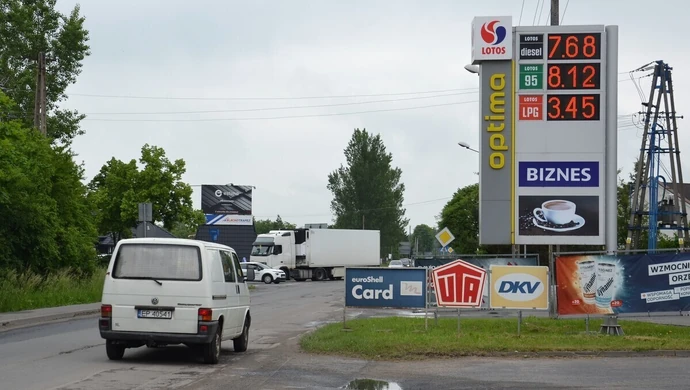 Kolejna bariera "pękła" także w Piotrkowie (zdjęcia)