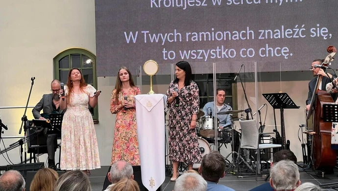 Zaśpiewali dla pokoju