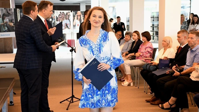 Prezydent nagrodził najlepszych uczniów [ZDJĘCIA]