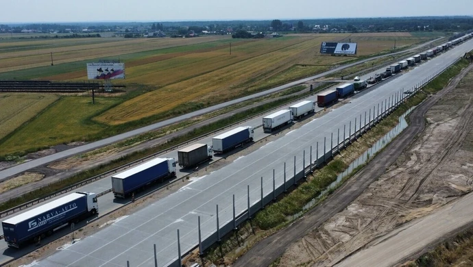 A1 stanęła w korkach [ZDJĘCIA]