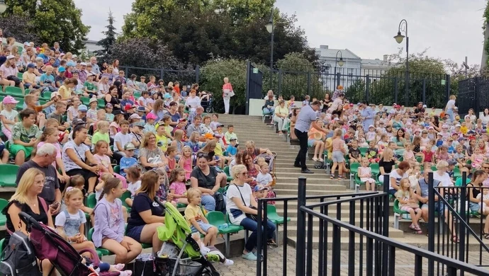 MOK zaprasza na wakacyjny teatrzyk dla dzieci