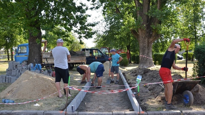 Plac zabaw gotowy za dwa tygodnie?