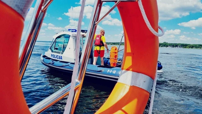 Jak nie utonąć i nie trafić do smutnej statystyki?