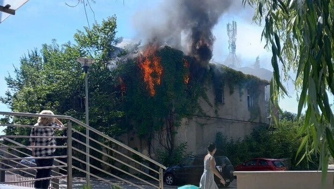 Palił się budynek przy mediatece