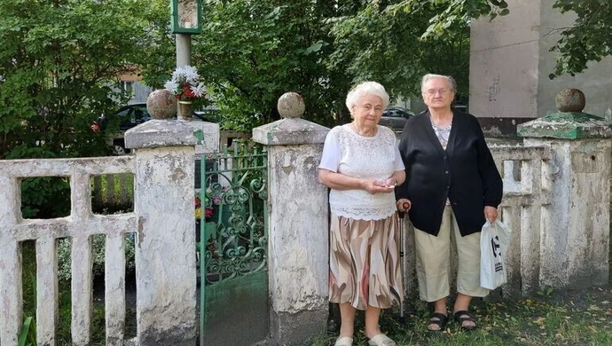 Kto wyremontuje starą kapliczkę?