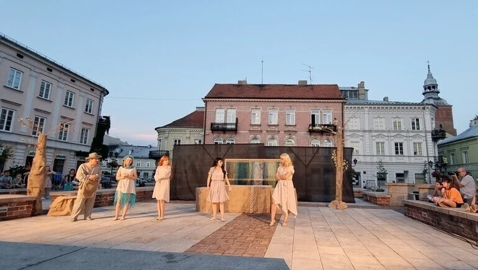 MOK zaprosił na bajkę (ZDJĘCIA)