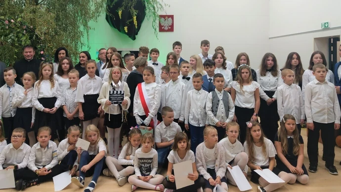 Językowa Szkoła Podstawowa. Przyjdź i sprawdź, że warto!