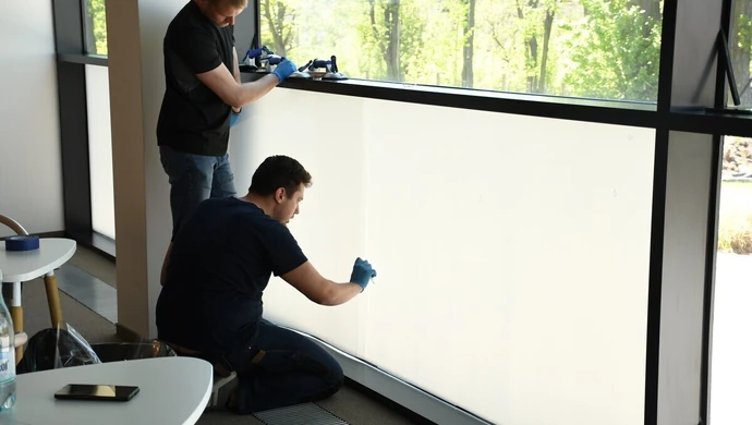 Mediateka zabezpieczona folią