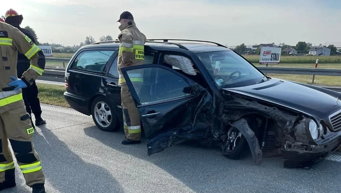 Pięć samochodów zderzyło się na S8