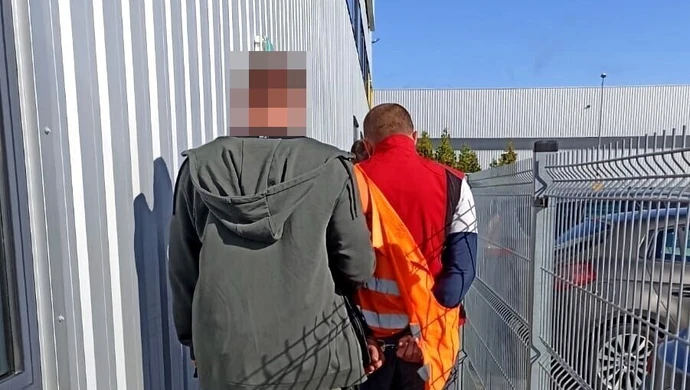 "Kameralni" przestępcy w rękach policjantów