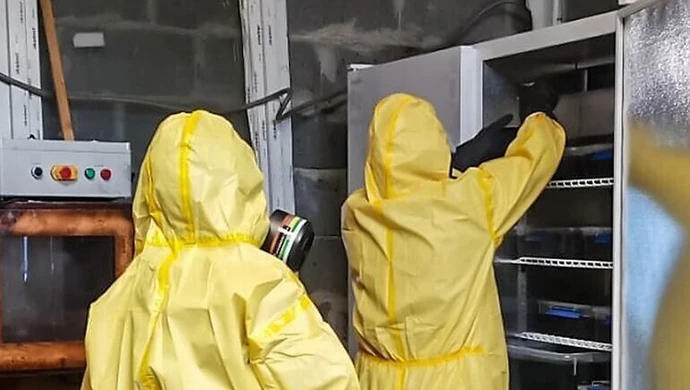 Policja przejęła prawie 360 kg narkotyków. Padło laboratorium w powiecie piotrkowskim