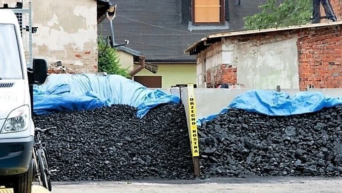 Pieniądze na dodatek węglowy są już w Piotrkowie