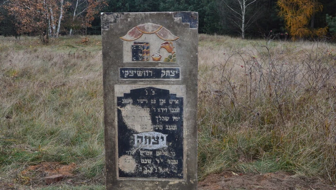 Jak w Rozprzy pamięć cmentarną przywracano