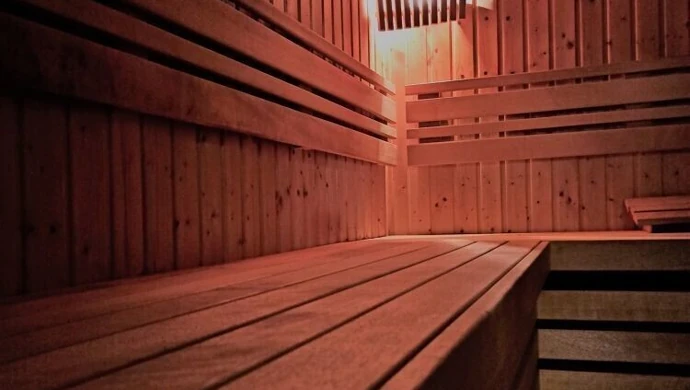 Sauny pierwszymi "ofiarami" oszczędności