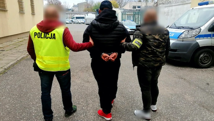 Sprawcy kradzieży w galerii handlowej zatrzymani