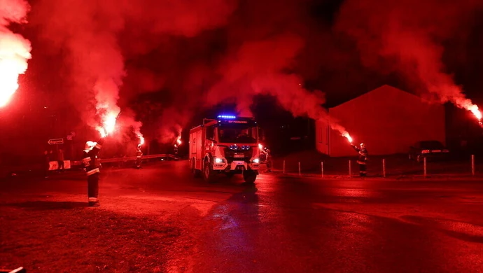 OSP Parzniewice z nowym wozem strażackim [ZDJĘCIA]