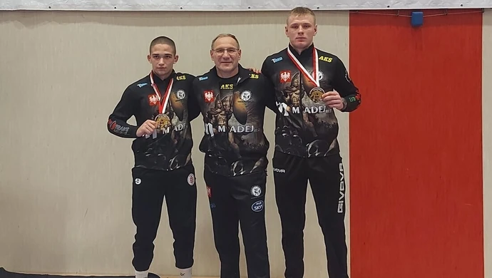 Medale zapaśników AKS