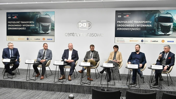 Dekarbonizacja i zeroemisyjność w transporcie - jest nieunikniona