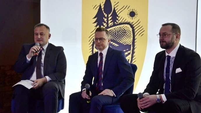 Dyskutowali o współpracy samorządu z biznesem