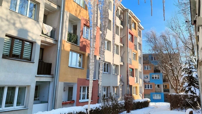 UWAGA! Lodowe sople zagrażają bezpieczeństwu