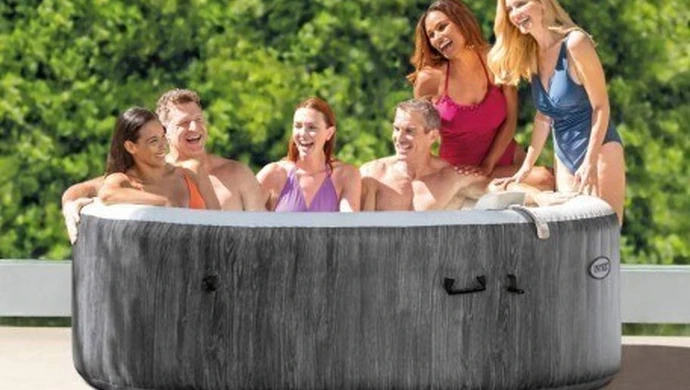 Czy warto kupić jacuzzi dmuchane?