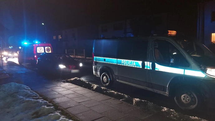 Policyjna eskorta uratowała życie dziecka