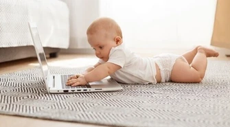 Rodzice już składają wnioski o rodzinny kapitał opiekuńczy