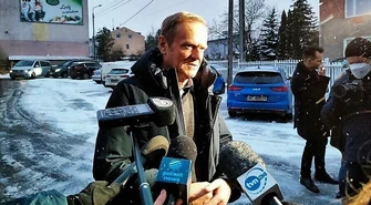 Tusk z wizytą w regionie: Tu chodzi o ludzkie życie, a nie jakieś partyjne gierki